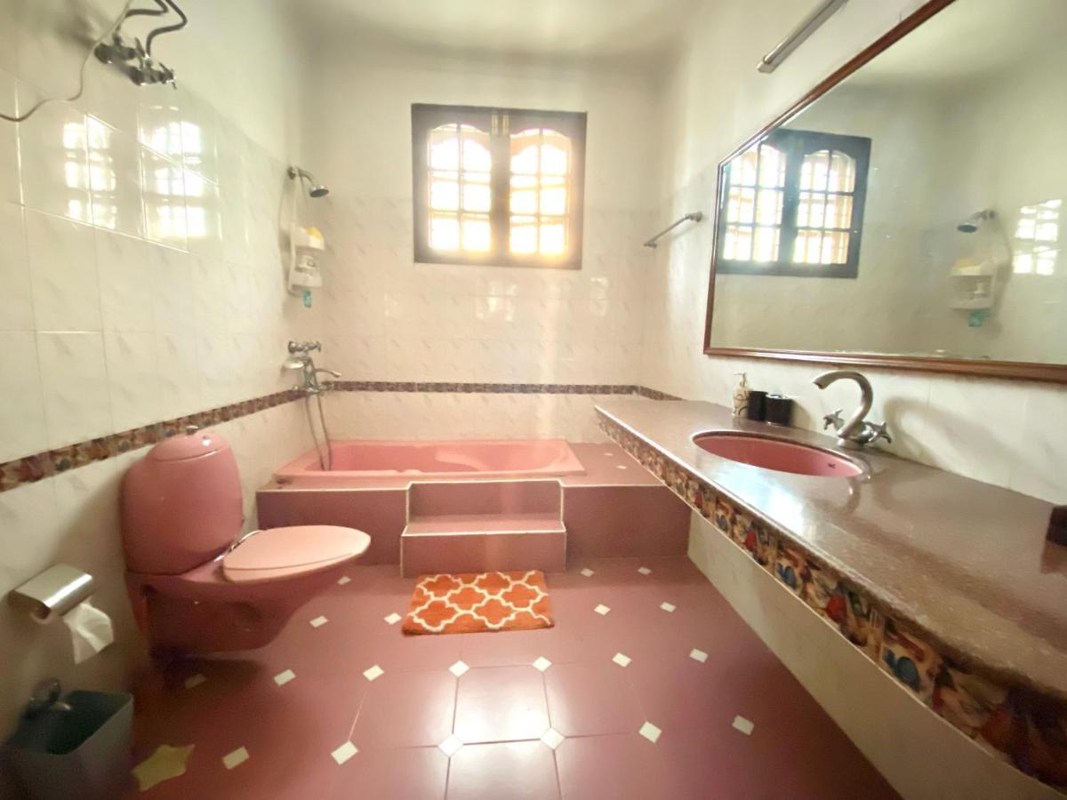 Roshani Pool Villa Gurgaon - 7Br #Privatepool #Villa #Bungalow #Garden #Staycation Luaran gambar