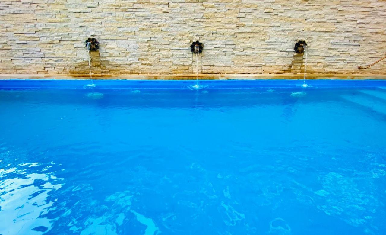 Roshani Pool Villa Gurgaon - 7Br #Privatepool #Villa #Bungalow #Garden #Staycation Luaran gambar